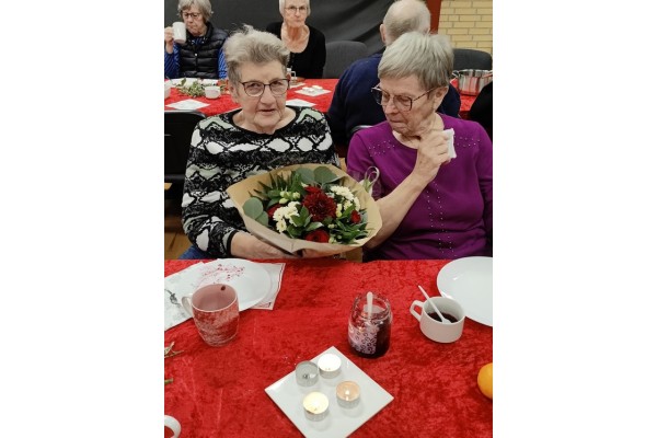 Birte Støvring fik blomster