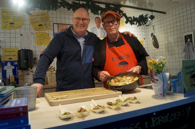 Claus Holm trillede sin foodtruck til Salling Brugs