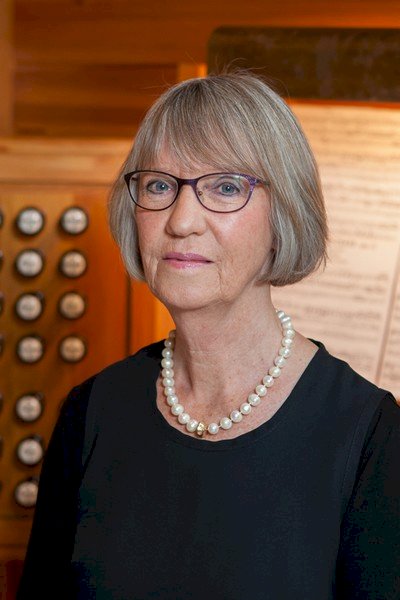 "Før søndagen"-organist giver koncert i Løgstør Kirke